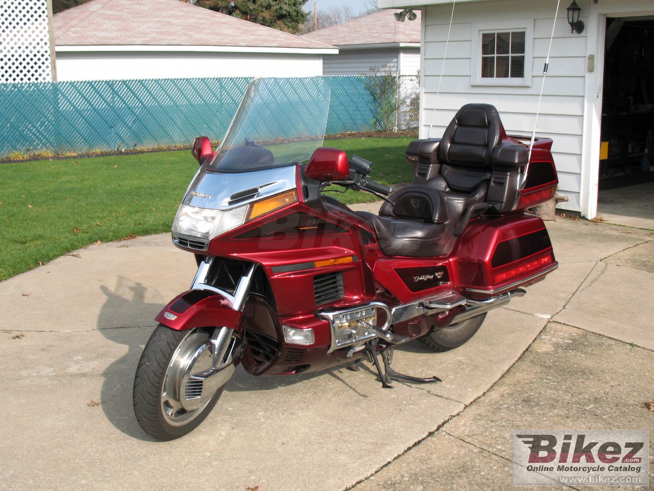 Big  gl 1500 gold wing se picture and wallpaper from Bikez.com